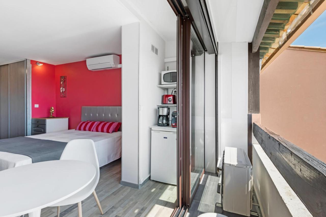Studio Vue Mer Panoramique, Piscine Port Venus Village Naturiste Agde Bagian luar foto